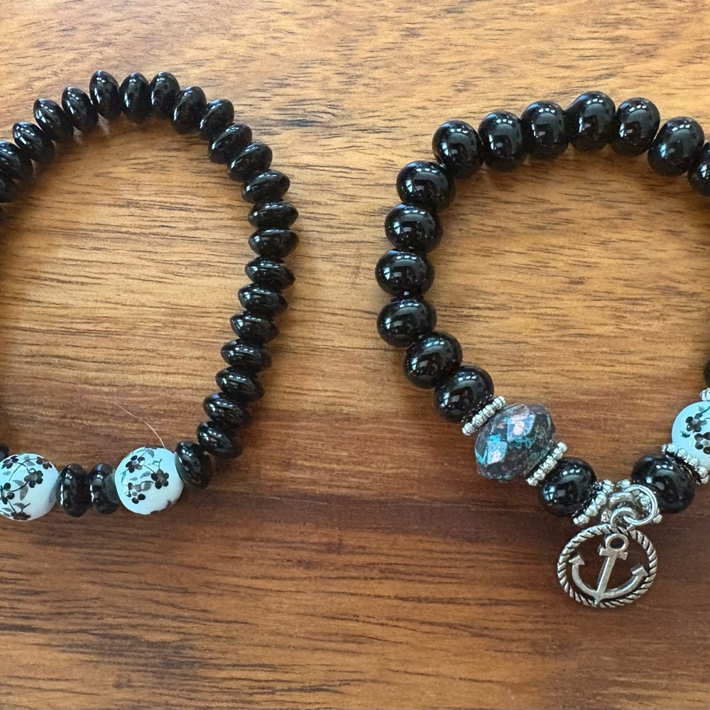 Black Beaded Bracelets with Anchor Charm